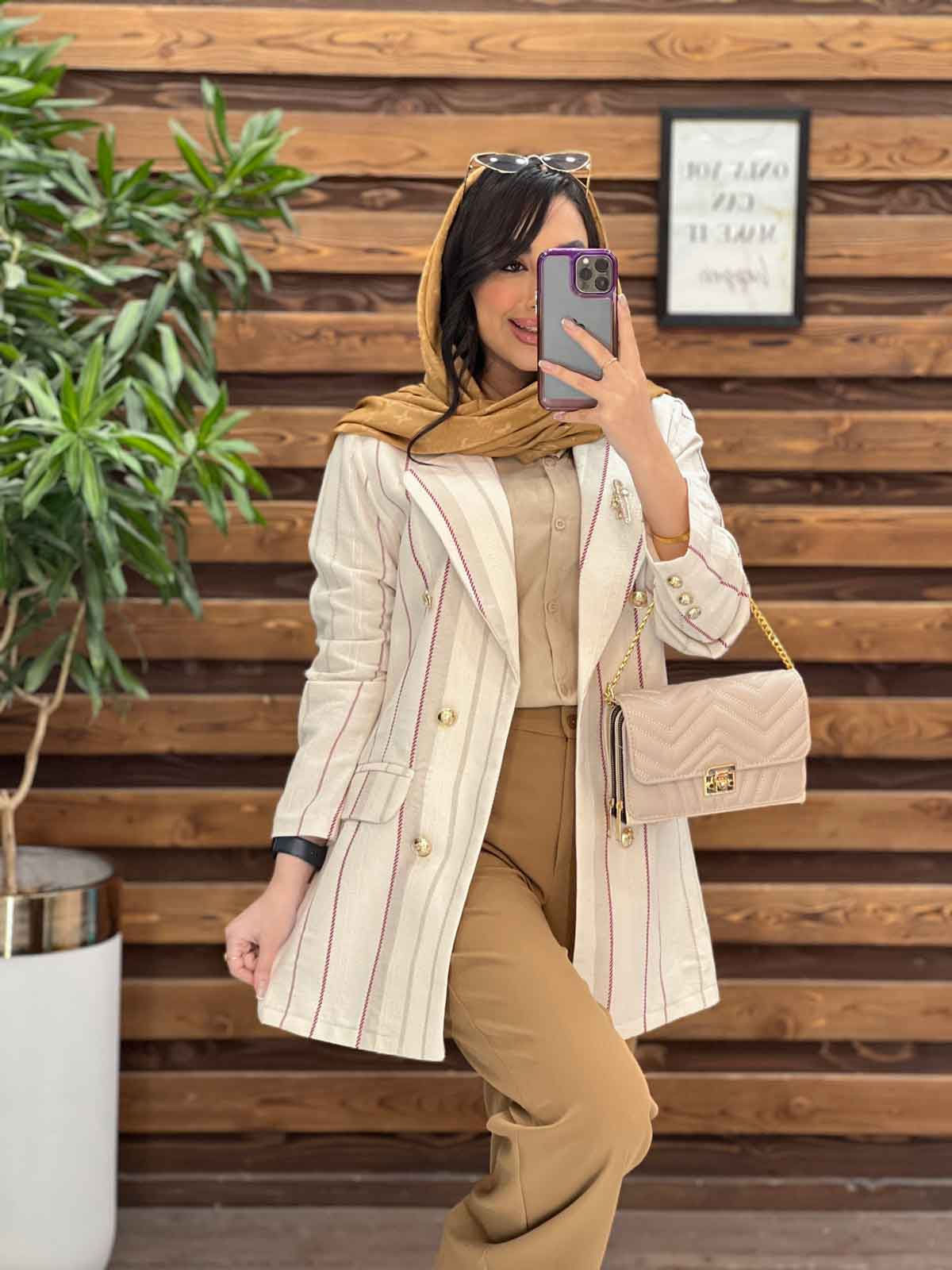 مانتو راهراه با یقه انگلیسی