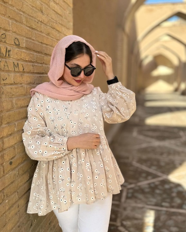 مانتو نخی گل‌دار