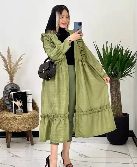 مانتو حریر چین‌دار یا ریزش‌دار